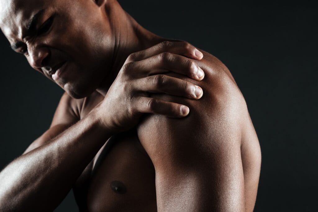 Agujetas: guía para prevenirlas, aliviarlas rápido y seguir entrenando sin dolor